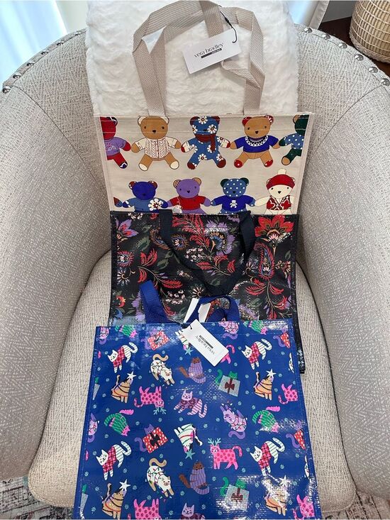 Vera Bradley Handbags - Vera Bradley 3 Gift Totes: Toasty Teddies, Catnip Christmas, Venetian Paisley